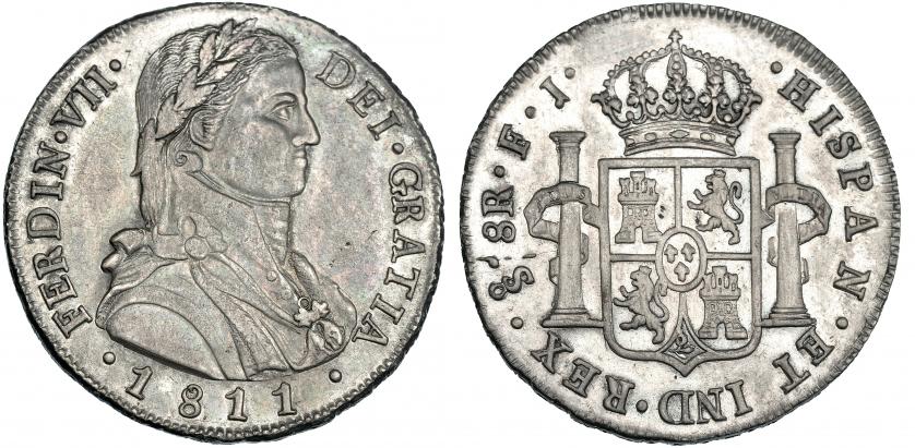 474   -  8 reales. 1811. Santiago. FJ. VI-1154. Pequeñas marcas. Pátina gris. MBC+.