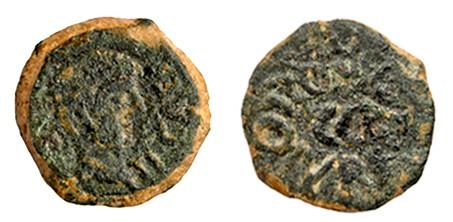 313   -  CAESARAUGUSTA. Semis. Tiberio. A/ Cabeza laureada a izq.; TI CAES-(AR). R/ C C A, alrededor (Q ROSC C Q TVREL) poco visible. AE 3,25 g. 17 mm. RPC-CS S2 I-361 A/2, esta moneda. APRH-361A. ACIP-3090. CC-4779, mismo ejemplar. Parcialmente retocada. BC-. Rara.