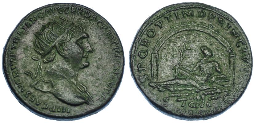 512   -  IMPERIO ROMANO. TRAJANO. Dupondio. Roma (111). A/ Busto a der. radiado y drapeado sobre el hombro izq.; IMP CAES NERVAE TRAIANO AVG GER DAC P M TR P COS V P P. R/ Genio del Aqua Traiana reclinado a izq. con un junco, dentro de gruta en forma de arco sostenido por dos columnas; S P Q R OPTIMO PRINCIPI AQVA TRAIANA, exergo SC. AE 12,22 g. 26,7 mm. RIC-469. Pátina verde. EBC-/MBC+. Rara.