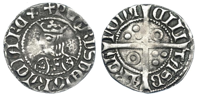 791   -  CORONA DE ARAGÓN. PEDRO EL CEREMONIOSO (1336-1387). 1/2 croat. Barcelona. A/ + PETRUS DEI GRACIA REX. R/ CIVI-TAS B-ARCH-NONA. CIVI en anillo. AR 1,40 g. 19,6 mm. IV-406.1. MBC-. Muy rara.