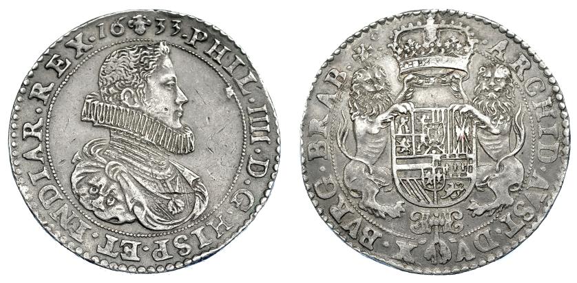 908   -  COLECCIÓN DE DUCATONES Y PATAGONES DE DOBLE PESO. FELIPE IV.  Doble ducatón. 1633. Bruselas. A/ . PHIL. IIII. D. G. HISP. ET. INDIAR. REX. R/ . ARCHID . AVST. DV-X. BVRG . BRAB . Zc. AR 64,92 g. DEL-275A (R2). DAV-4443. Golpecitos en canto. MBC+. Rarísima en esta conservación.