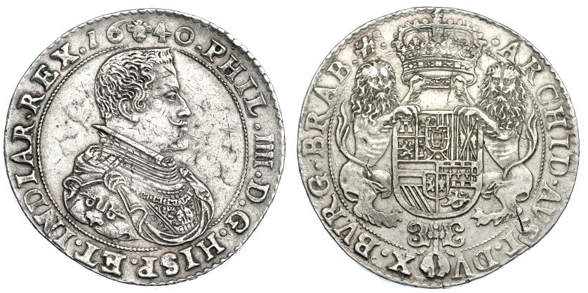 917   -  COLECCIÓN DE DUCATONES Y PATAGONES DE DOBLE PESO. FELIPE IV.  Doble ducatón. 1640. Bruselas. A/ . PHIL. IIII. D. G. HISP. ET. INDIAR. REX. R/ . ARCHID . AVST. DV-X. BVRG . BRAB . Zc. AR 64,63 g. DEL-285a (R2). DAV-4453. Pequeñas marcas. MBC/MBC+. Muy rara. 