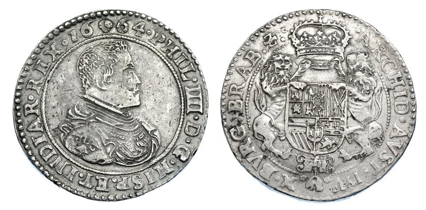 920   -  COLECCIÓN DE DUCATONES Y PATAGONES DE DOBLE PESO. FELIPE IV.  Doble ducatón. 1664. Bruselas. A/ . PHIL. IIII. D. G. HISP. ET. INDIAR. REX. R/ . ARCHID . AVST. DV-X. BVRG . BRAB . Zc. AR 65,03 g. DEL-285a (R2). DAV-4453. Pequeñas marcas. MBC/MBC+. Rarísima en esta conservación.