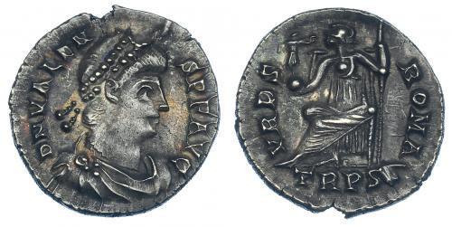 43   -  IMPERIO ROMANO. VALENTE. Silicua. Treveris (375-378). R/ Roma sentada; VRBS ROMA, exergo TRPS. . RIC-45c. MBC/MBC+.