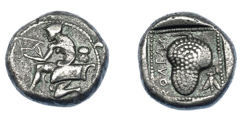 435   -  GRECIA ANTIGUA. CILICIA. Soloi. Estátera (425-400 a.C.). A/ Amazona con arco arrodillada a izq., detrás cabeza de sátiro. R/ Racimo de uvas en cuadrado incuso, a la der. mosca; ΣΟΛΕΩΝ. AR 10,47 g. 20 mm. COP-no. SNG von Aulock-5858. SBG-5601. MBC-/MBC. Rara. Ex col. Guadán 2456. 