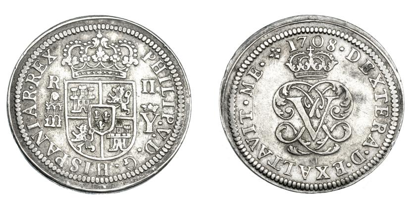 658   -  FELIPE V. 2 reales. 1708-Y. Segovia. Palma der. sobre izq. No coincidente sobre el eje horizontal. VI-756. AC-941. MBC.