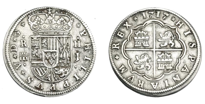 661   -  FELIPE V. 2 reales. 1717. Segovia. J. Con florones en rev. VI-759. AC-944. MBC+/MBC.