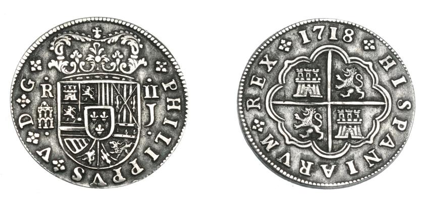 665   -  FELIPE V. 2 reales. 1718. Segovia. J. Acueducto grande. Con puntos. Vte. de corona. Adornos en ley. VI-762 vte. AC-947. MBC+.