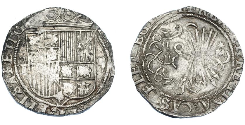 501   -  REYES CATÓLICOS. 2 reales. Toledo. Estrella de siete puntas sobre M en rev. AR 6,86 g. 29,3 mm. AC-531. Vanos de acuñación. MBC+. Escasa. 