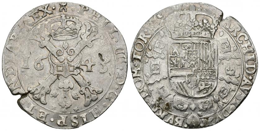 693   -  FELIPE IV. Patagón. Tournai. 1643. A/ PHIL IIII D G HISP ET INDIAR REX. R/ ARCHID AVST DVX BVRG DOM TOR Zc . AR 28 g. 41,3 mm. Vanhoudt-645.TO. DEL I-300. Cospel abierto. MBC/MBC+.