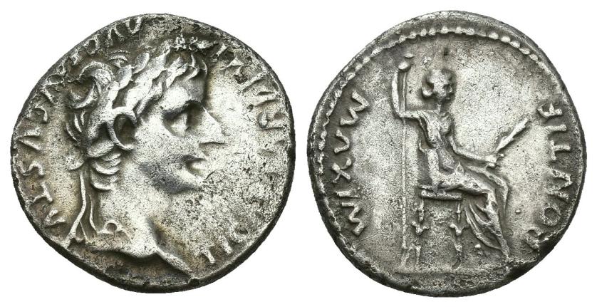 103   -  IMPERIO ROMANO. TIBERIO. Denario. Lugdunum (36-37 d.C.). A/ Busto laureado a der. R/ Livia sentada a der. en silla con patas ornamentadas y sobre línea; PONTIF MAXIM. AR 3,63 g. 18,3 mm. RIC-30. Porosidades. BC+/MBC-. 