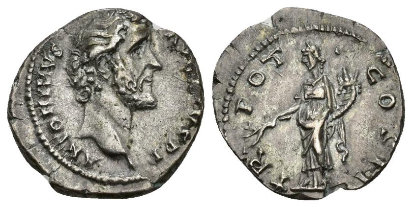 173   -  IMPERIO ROMANO. ANTONINO PÍO. Denario. Roma (139). A/ Cabeza a der.; ANTONINVS AVG PIVS P P. R/ Pax a izq. con espigas y cornucopia; TR POT COS II. AR 3,38 g. 17,5 mm. RIC-51a. Algo descentrada. MBC+.