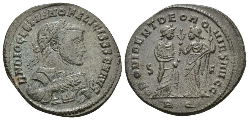 163   -  IMPERIO ROMANO. DIOCLECIANO. Follis. Roma (305). A/ Busto a der., laureado, acorazado, con rama de olivo y mappa; D N DIOCLETIANO FELICISS SEN AVG. R/ Providentia a der., tendiendo la mano a Quies, frente a ella, con cetro y rama; PROVIDENT DEOR QVIES AVGG. S/F//RQ. AE 9,29 g. 29,7 mm. RIC-117a. MBC/MBC+.