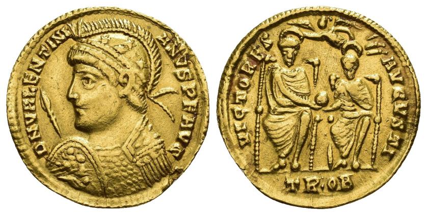 209   -  IMPERIO ROMANO. VALENTINIANO I. Sólido. Treveris (367-375). A/ Busto a izq. con casco, coraza, lanza y escudo decorado con jinete alanceando enemigo; D N VALENTINIANVS P F AVG. R/ Valentiniano y Graciano sentados de frente, sosteniendo globo entre ambos, y coronados por victoria volando sobre ellos; VICTORES AVGVSTI. -/-//TR. OB. AU 4,45 g. 10,5 mm. RIC-16B, subt. 1. MBC/MBC+. Rara. Ex Numisma 54, lote 323.