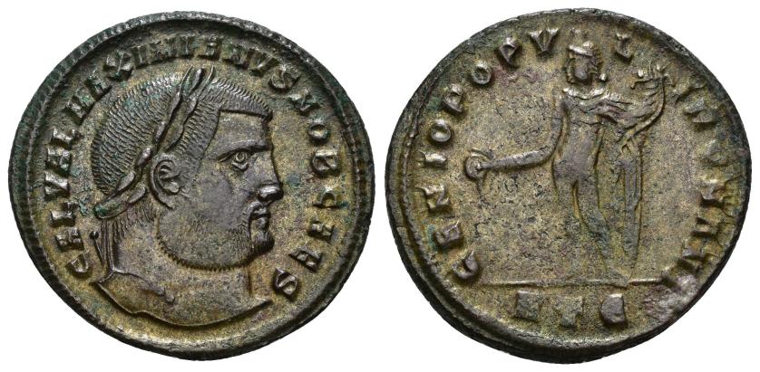 3126   -  IMPERIO ROMANO. GALERIO. Follis. Heraclea (296-297). A/ Cabeza laureada a der.; GAL VAL MAXIMIANVS NOB CAES. R/ Genio a izq. con pátera y cornucopia; GENIO POPVLI ROMANI. -/-//HTE. AE 9,46 g. 33,9 mm. RIC-18b. Acuñación floja en rev. MBC+. 