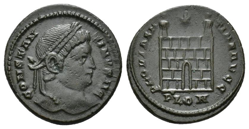 3165   -  IMPERIO ROMANO. CONSTANTINO I. Follis. Londinium (324-325). A/ Cabeza laureada a der.; CONSTANTINVS AVG. R/ Puerta de campamento; PROVIDENTIAE AVGG. -/-//PLON. AE 3,3 g. 19 mm. RIC-293. MBC+.