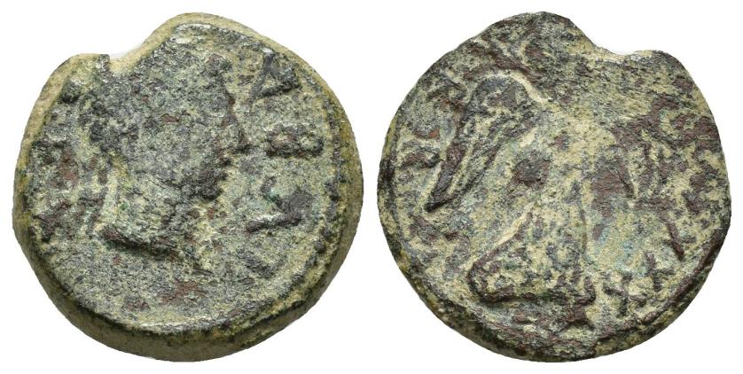 2107   -  COLECCIÓN CORES. REYES NÚMIDAS Y MAURETANOS. JUBA II. Mitad. Iol Caesarea (21-22 d.C.). A/ Cabeza diademada a der.; REX IVBA. R/ Victoria avanzando a der.; RR XXXXVI. AE 4,56 g. 19 mm. MAA-232 var (ley. rev.); CC-5823, mismo ejemplar. Defecto de cospel. Pátina verde claro. BC.