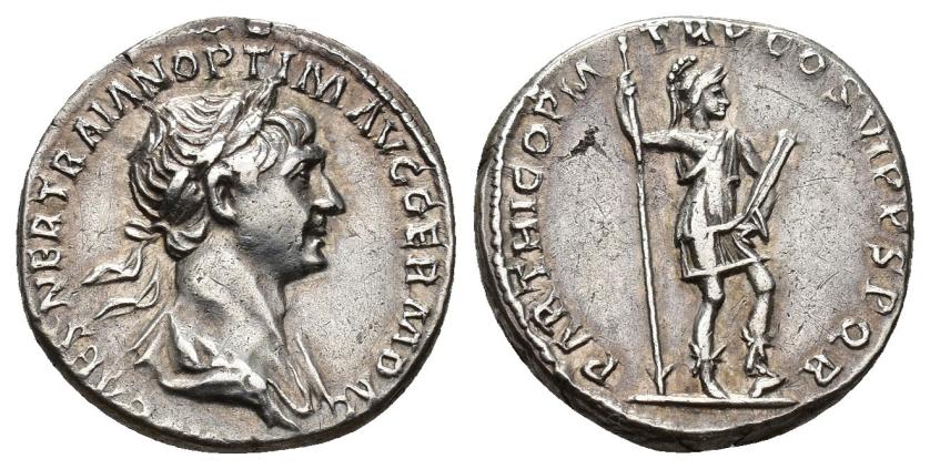 2385   -  IMPERIO ROMANO. TRAJANO. Denario. Roma (114-117). A/ Busto laureado y drapeado a der.; IMP CAES NER TRAIAN OPTIM AVG GERM DAC. R/ Virtus a der. con lanza y parazonium; PARTHICO P M TR P COS VI P P SPQR. AR 3,65 g. 17,9 mm. RIC-334. Hojita en rev. MBC+.