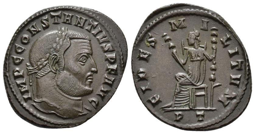 2408   -  IMPERIO ROMANO. CONSTANCIO. Follis. Ticinum (306). A/ Cabeza laureada a der.; IMP C CONSTANTIVS P F AVG. R/ Fides sentada a izq. con dos estandartes; FIDES MILITVM.-//PT. AE 8,63 g. 29,3 mm. RIC-59a. EBC-/MBC+.