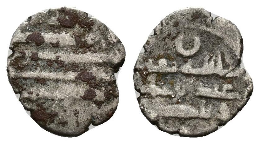 1037   -  HABBARÍES, EMIRES DEL SIND (C. 257-400/870-1009). 'ABD AL-RAHMAN. Damma. Sin ceca. Sin fecha. AR 0,49 g. 10 mm. Mitchiner 1977-657. Cospel abierto. BC-/BC+.