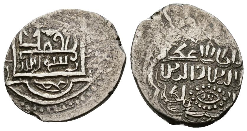 1135   -  ERETNÍES. ALI BEG, 'ALA-LDIN B. MUHAMMAD (767-782/1366-1380). Akçe. Sin ceca. Sin fecha. AR 1,15 g. 15 mm. A-2324A. Descentrada. MBC.