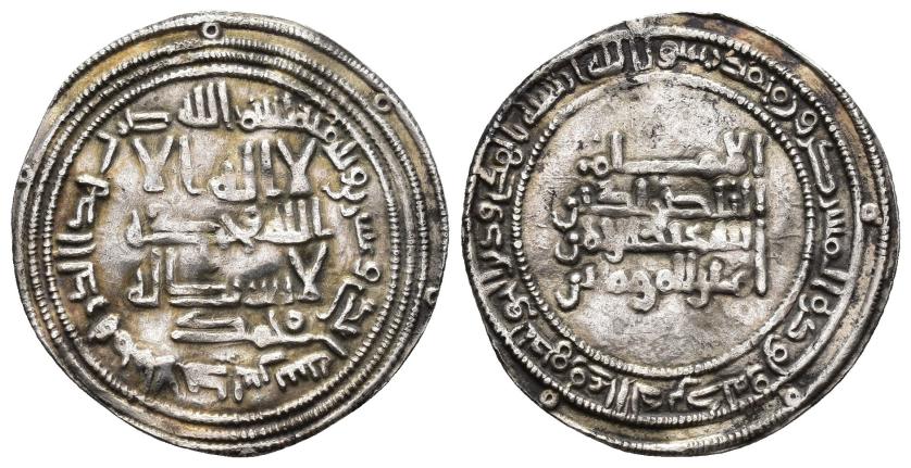 188   -  CALIFATO. ABD AL-RAHMAN III (912-961). Dírham. Al-Andalus. 321 H. AR 2,66 g. 25 mm. V-378. Ligeramente alabeada. MBC.