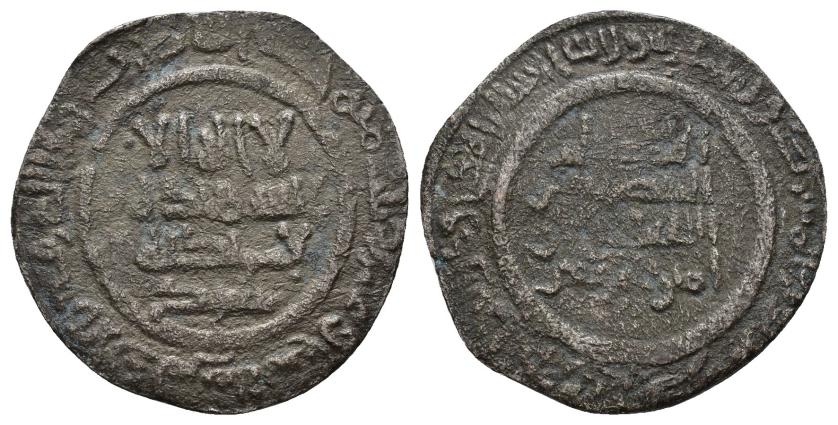 199   -  CALIFATO. ABD AL-RAHMAN III (912-961). Dírham. Al-Andalus. 329 H. AR 3,01 g. 24 mm. V-390. Porosidades. MBC-/BC+.