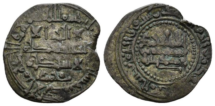 393   -  REINOS DE TAIFAS. TAIFA DE MÁLAGA. MUHAMMAD I AL-MAHDI B. IDRIS I B. 'ALI (438-444/1046-1052). Dírham. Al-Andalus. 439 H. AR 2,91 g. 23 mm. V-856; PV-103a . Rotura al borde. MBC.