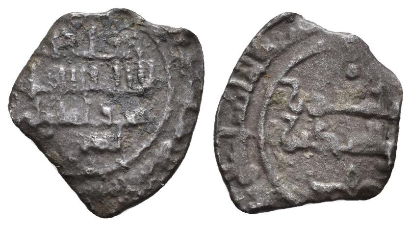 485   -  REINOS DE TAIFAS. TAIFA DE TOLEDO. ABU-L-HASAN YAHYÀ  I AL-MA'MUN B. ISMA'IL (435-467/1043-1074). Dírham. Medina Valencia. 459-62 H. VE 1,19 g. 17 mm. Tipo V-1105-9; PV-342. Roturas al borde. MBC-. 