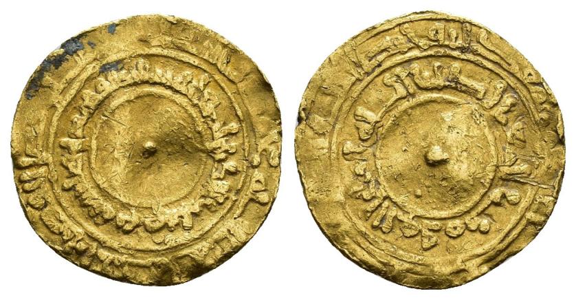 874   -  CALIFATO FATIMÍ. ABU TAMIM MA'AD AL-MU'IZZ (341-365/953-975). 1/3 dinar. Sin ceca. Sin fecha. AU 1,03 g. 13 mm. Nicol-521. Ligeramente alabeada. MBC.