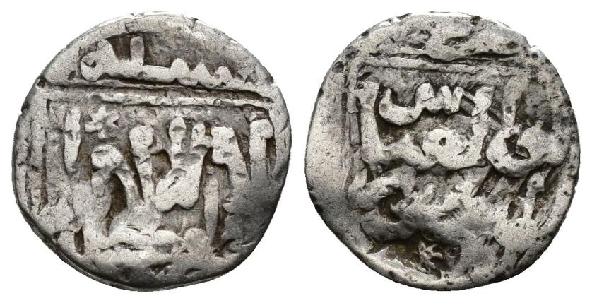 906   -  SAADÍES. AHMED AL-'A`RAJ ET MOHAMMED AS-SHAYK (923-946/1517-1540). Dírham. Sin ceca. Sin fecha. AR 1,13 g. 12 mm. Brethes-1529; A-567. BC+.